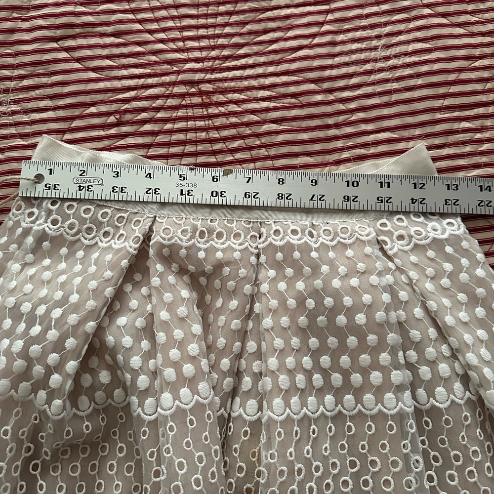 Gianna Bini Elegant Cream Lace Skirt - Picture 5 of 7